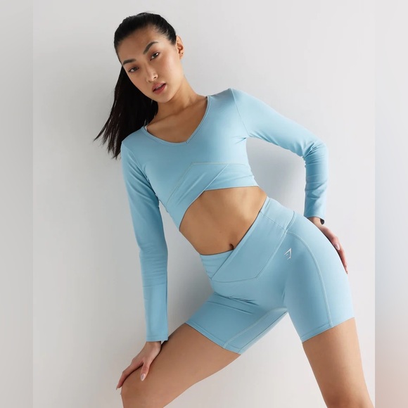 Gymshark Crossover Long Sleeve Shorts Powder Blue Workout Set - Picture 4 of 11